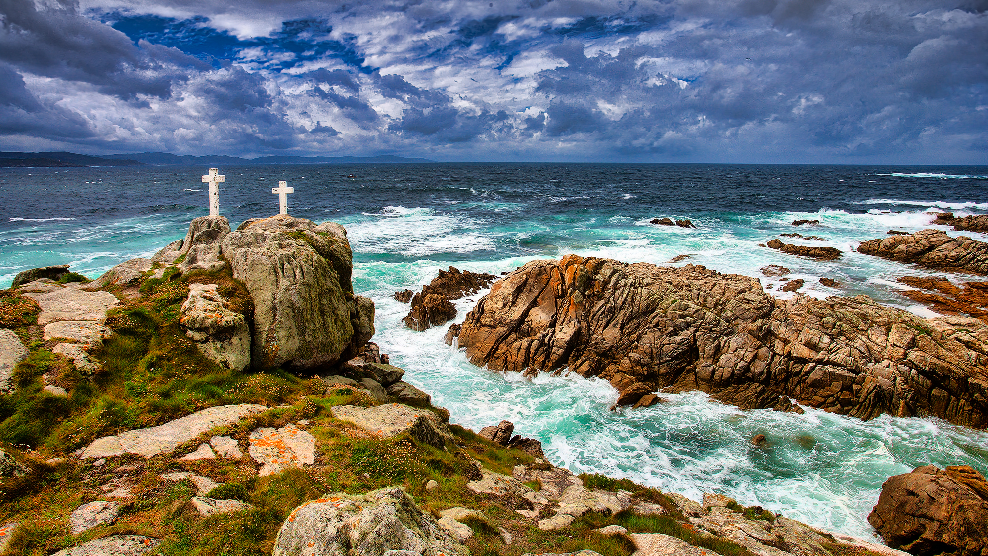 Paisajes, naturaleza, fotografía de paisajes, fotografía de naturaleza, Cabo Roncudo, mar, cruces, mala mar,